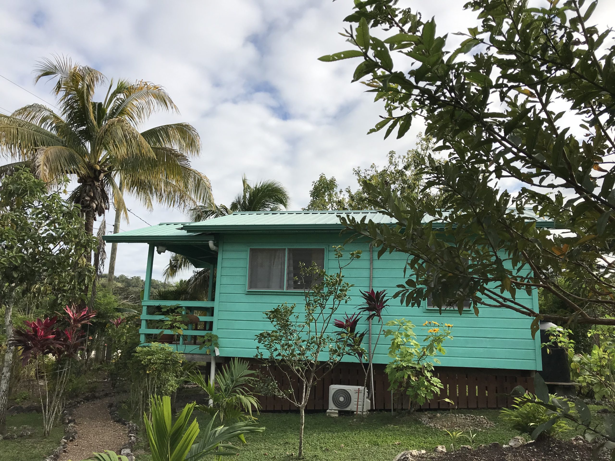 Villa Hummingbird | MAYA HILL LODGE